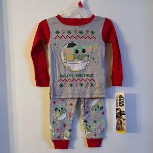 ❤️‍🔥NWT 18 month Christmas baby yoda PJs❤️‍🔥